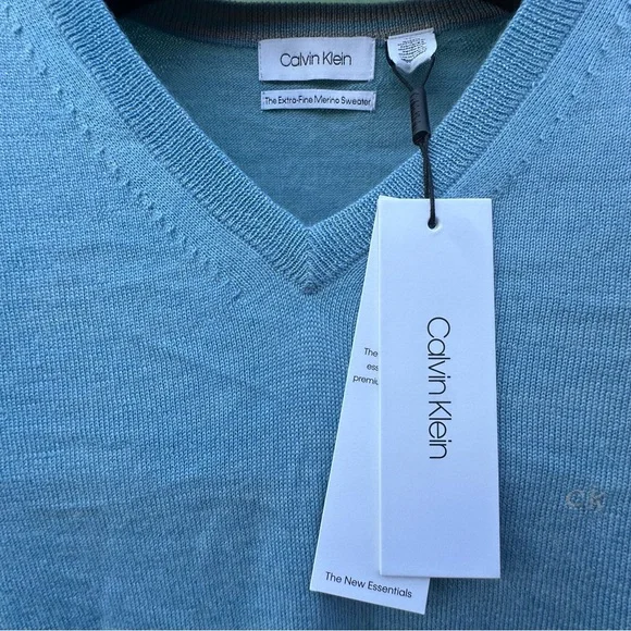 Calvin Klein Extra-Fine Merino Wool Sweater Baby Blue V-Neck NWT European Yarn L - Picture 2 of 15